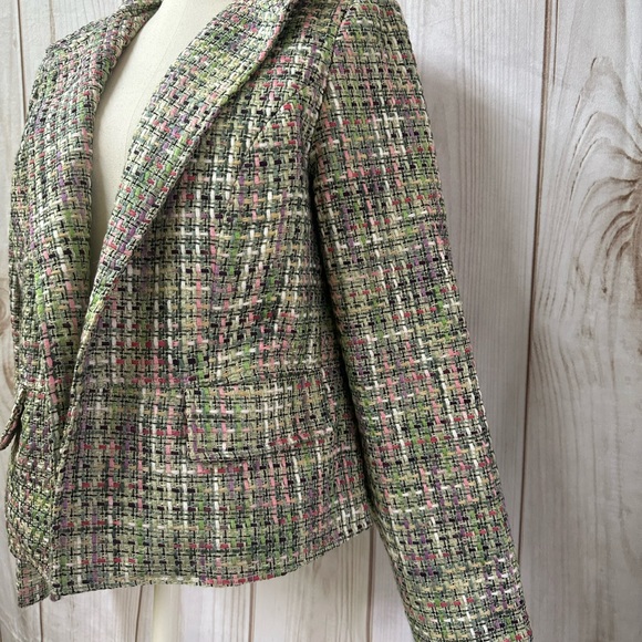 #134 Tweed Blazer - Picture 5 of 11